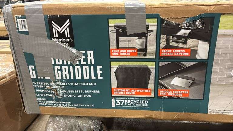 4-BURNER GAS GRIDDLE GRILL IN BOX