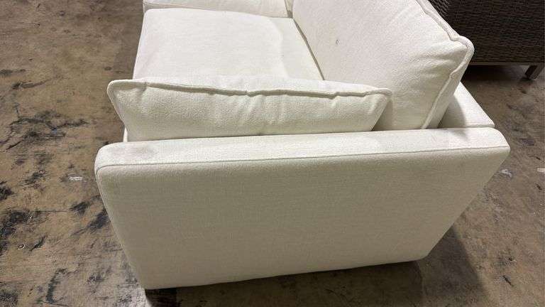 AS IS - BECKI OWENS TUSTIN SECTIONAL END