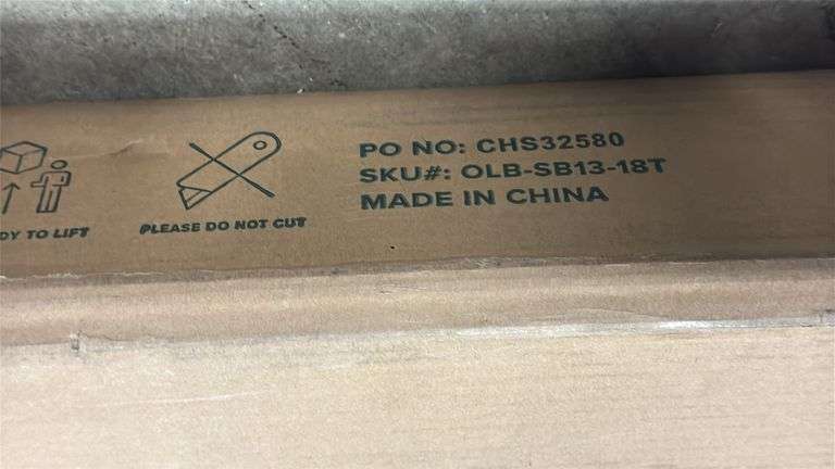 ZINUS TWIN SIZE BOXSPRING IN BOX