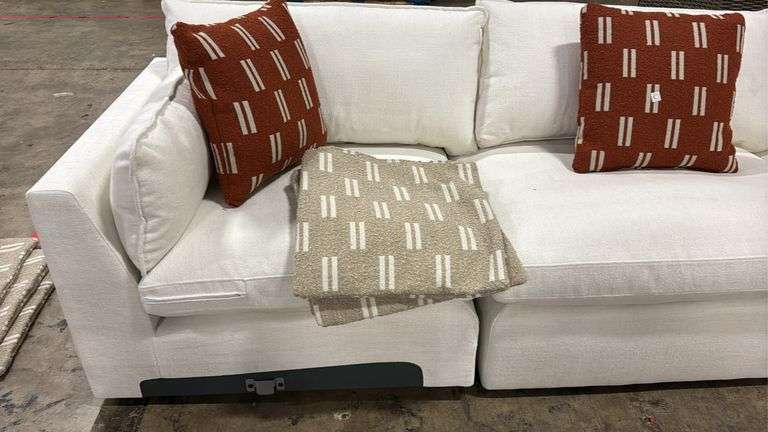 AS IS- BECKI OWENS TUSTIN SECTIONAL END