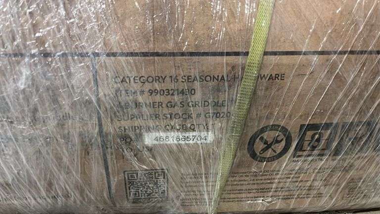 AS IS - 4 BURNER GAS GRIDDLE GRILL IN BOX