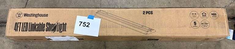 WESTINGHOUSE 2PC 4FT LED LINKABLE SHOP LIGHTS IN BOX