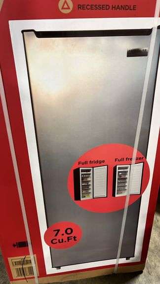 FRIGIDAIRE 2-IN-1 CONVERTIBLE UPRIGHT FREEZER OR FRIDGE IN BOX