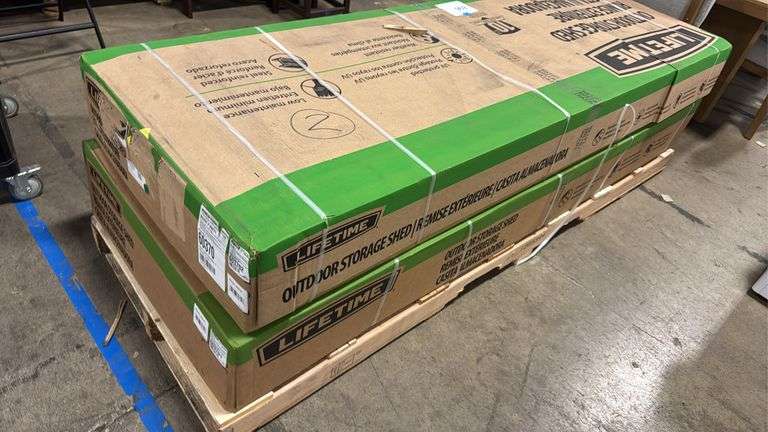 LIFETIME 8FT X 7.5FT OUTDOOR STORAGE SHED IN BOX