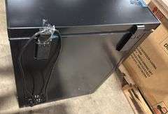 FRIGIDAIRE 5.0CU FT CHEST FREEZER - BLACK