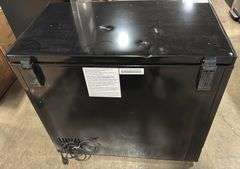 FRIGIDAIRE 7.0CU FT CHEST FREEZER - BLACK