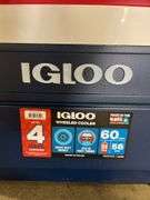 IGLOO 60QT WHEELED COOLER