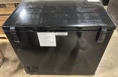 FRIGIDAIRE 7.0CU FT CHEST FREEZER - BLACK