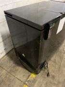 FRIGIDAIRE 7.0CU FT CHEST FREEZER - BLACK