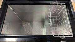 FRIGIDAIRE 7.0CU FT CHEST FREEZER - BLACK