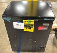 FRIGIDAIRE 5.0CU FT CHEST FREEZER - BLACK