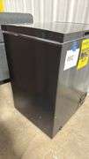 FRIGIDAIRE 5.0CU FT CHEST FREEZER - BLACK
