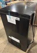 FRIGIDAIRE 5.0CU FT CHEST FREEZER - BLACK
