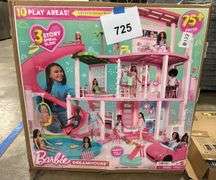 BARBIE DREAMHOUSE IN BOX