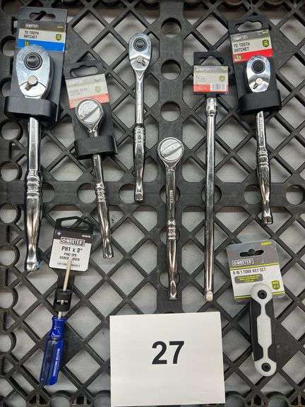 MISC LOT OF MASTER MECHANIC TOOLS