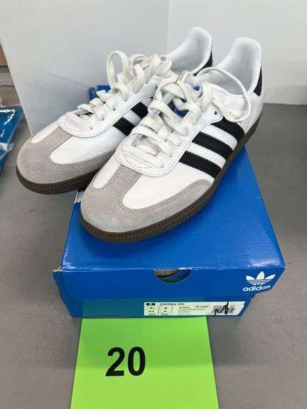 MENS ADIDAS SAMBA OG SHOES - SIZE 8.5