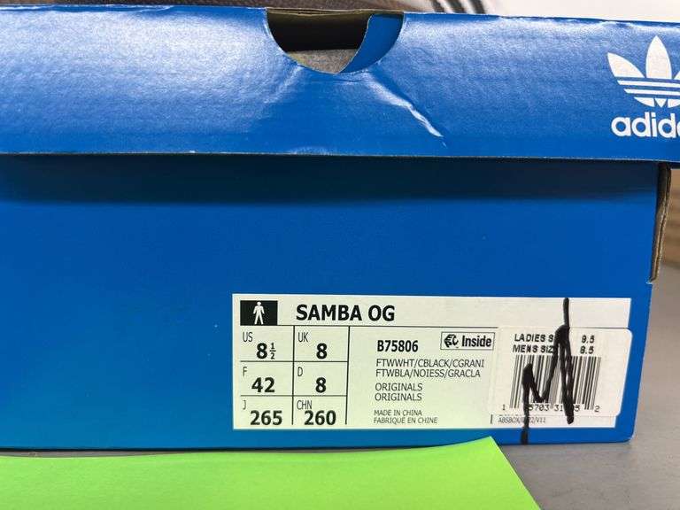 MENS ADIDAS SAMBA OG SHOES - SIZE 8.5