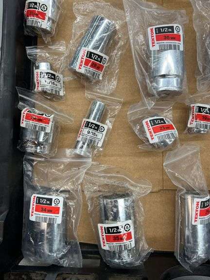 MISC LOT OF TEKTON SOCKETS