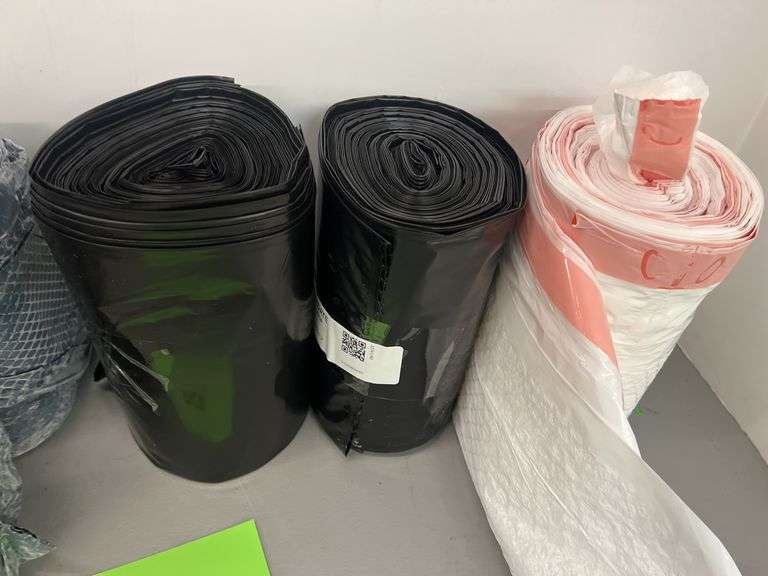 (5) ROLLS OF TRASH BAGS