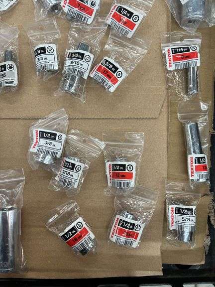 MISC LOT OF TEKTON SOCKETS