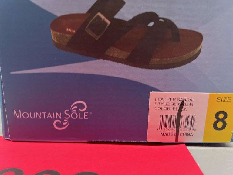 WOMENS MOUNTAIN SOLE SANDALS - SIZE 8