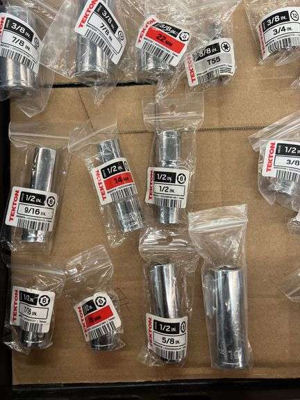 MISC LOT OF TEKTON SOCKETS