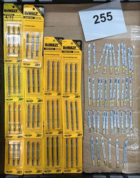 MISC LOT OF DEWALT JIG SAW BLADES