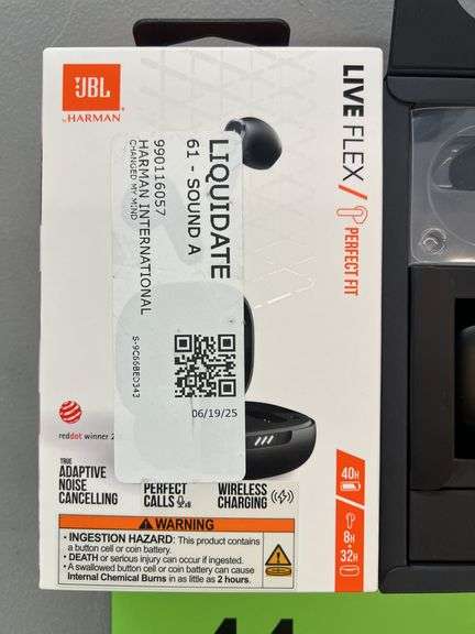 JBL LIVE FLEX BLUETOOTH EARBUDS IN BOX
