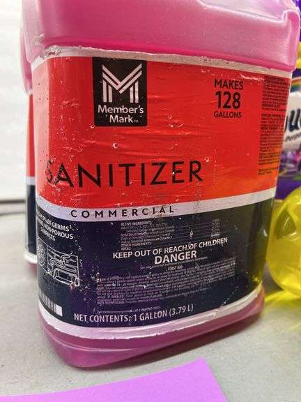 4PC CLEANING LOT - SANITIZER, FABULOSO & PINE SOL