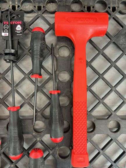 MISC LOT OF TEKTON TOOLS