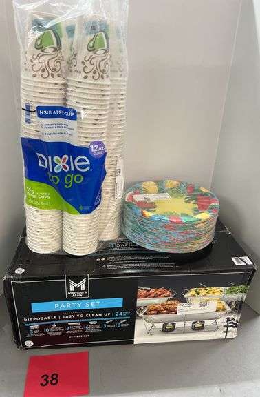 3PC SERVEWARE LOT - PARTY SET, PLATES & CUPS