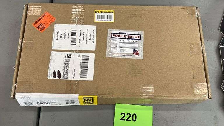 (10) INNOVERA DECOR TONGUE & GROOVE PANELS IN BOX