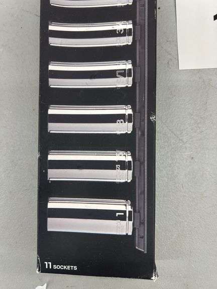 2PC TEKTON TOOL LOT - SOCKETS & BIT SOCKETS