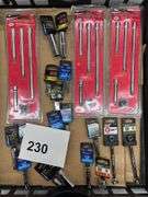 MISC LOT OF SOCKETS/ WRENCHES