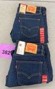 (2) PAIRS OF MENS LEVI 505 REGULAR JEANS - SIZE 34x30