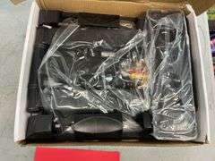 32"-55" FULL MOTION CANTILEVER TV MOUNT IN BOX