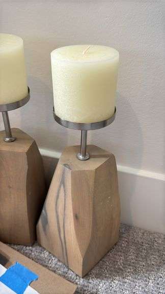 MISC HOME DECOR LOT - SEE PHOTOS