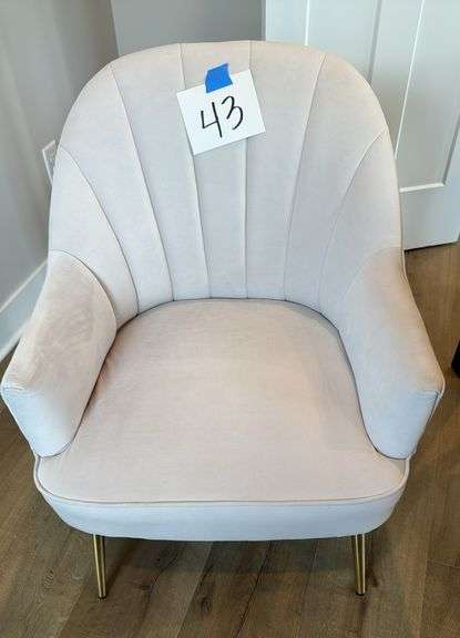 GREY ACCENT CHAIR W/ GOLD LEGS