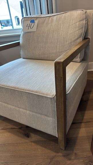 BEIGE ACCENT CHAIR W/ WOOD TRIM