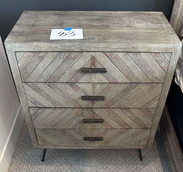4-DRAWER NIGHTSTAND