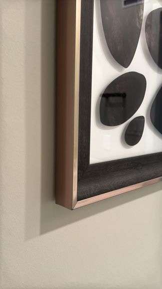 FRAMED WALL ART