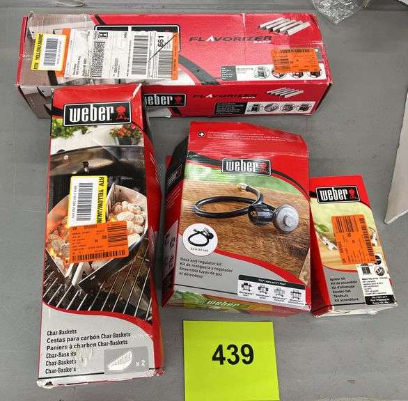 4PC WEBER GRILL LOT - SEE PHOTOS