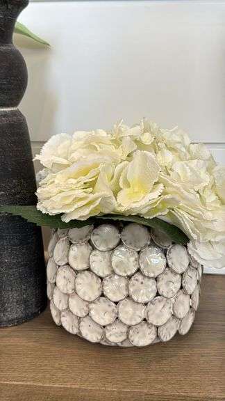 3PC HOME DECOR LOT - SEE PHOTOS