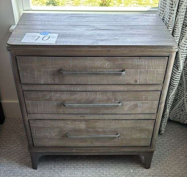 3-DRAWER WOOD NIGHTSTAND