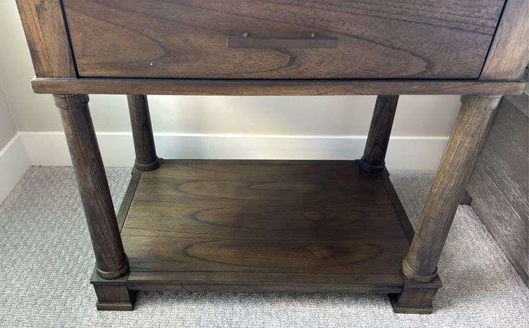 HEKMAN DARK WOOD NIGHTSTAND W/ 1 DRAWER