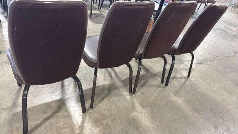 (4) STACKING BANQUET CHAIRS