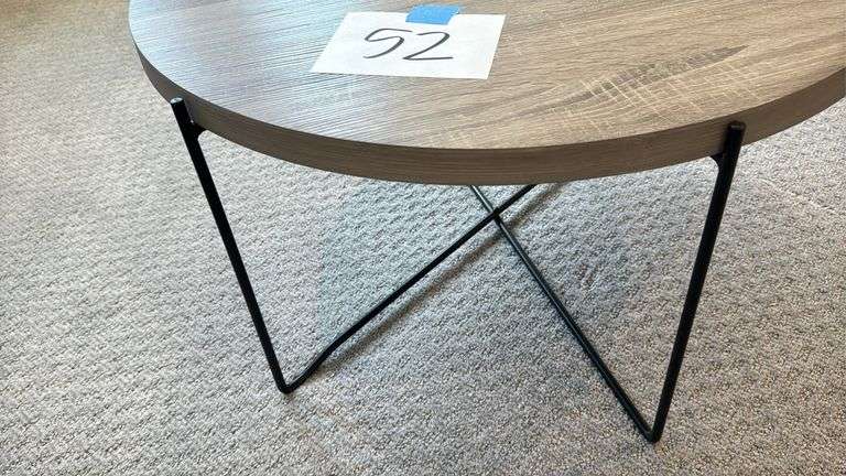 ROUND COFFEE TABLE