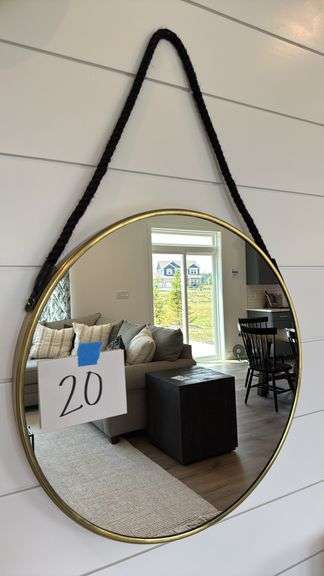 ROUND WALL MIRROR - GOLD