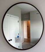 ROUND FRAMED WALL MIRROR - BROWN
