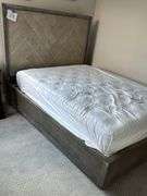 QUEEN SIZE BED (HEADBOARD, FOOTBOARD, RAILS)